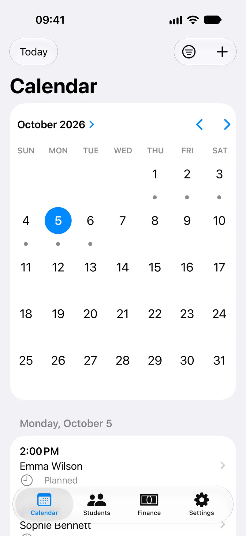 TutNote’s English calendar showing a lesson with fictional student Emma Wilson